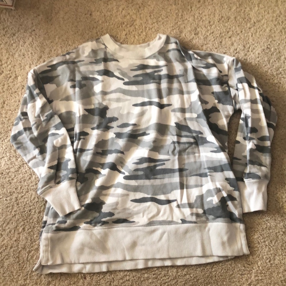 Aerie camo sweatshirt